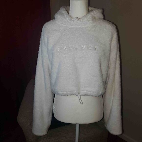Balance Athletica White Crop Pullover L - Picture 1 of 11